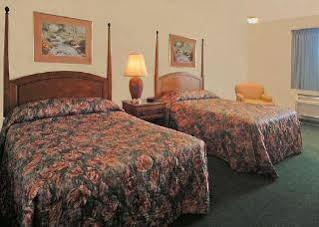 America's Best And Motel Emporia