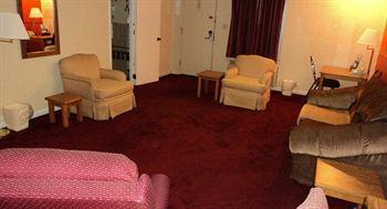America's Best And Motel Emporia